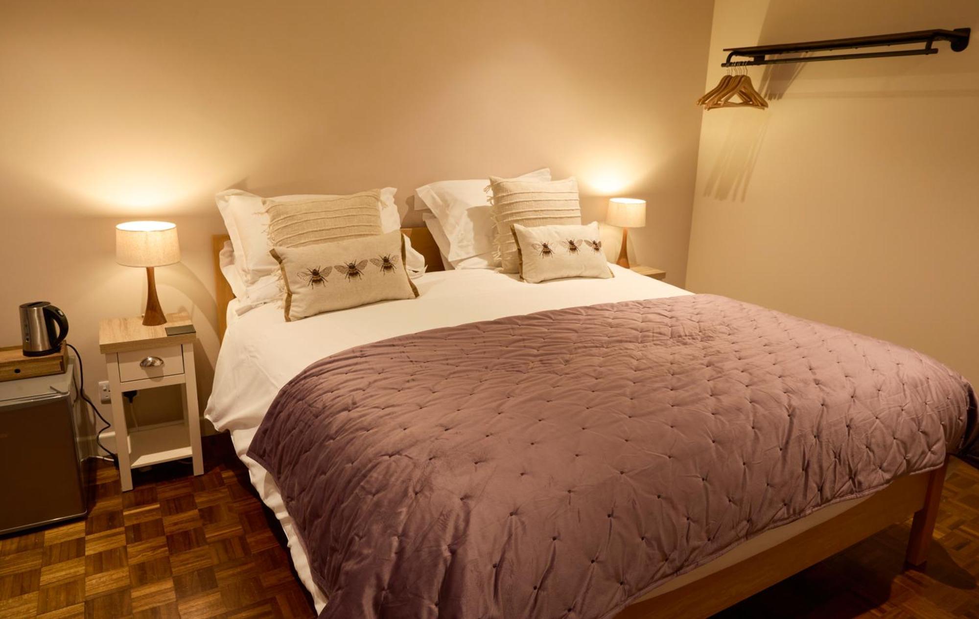 Hunters Lodge Inn Тотнес Екстер'єр фото