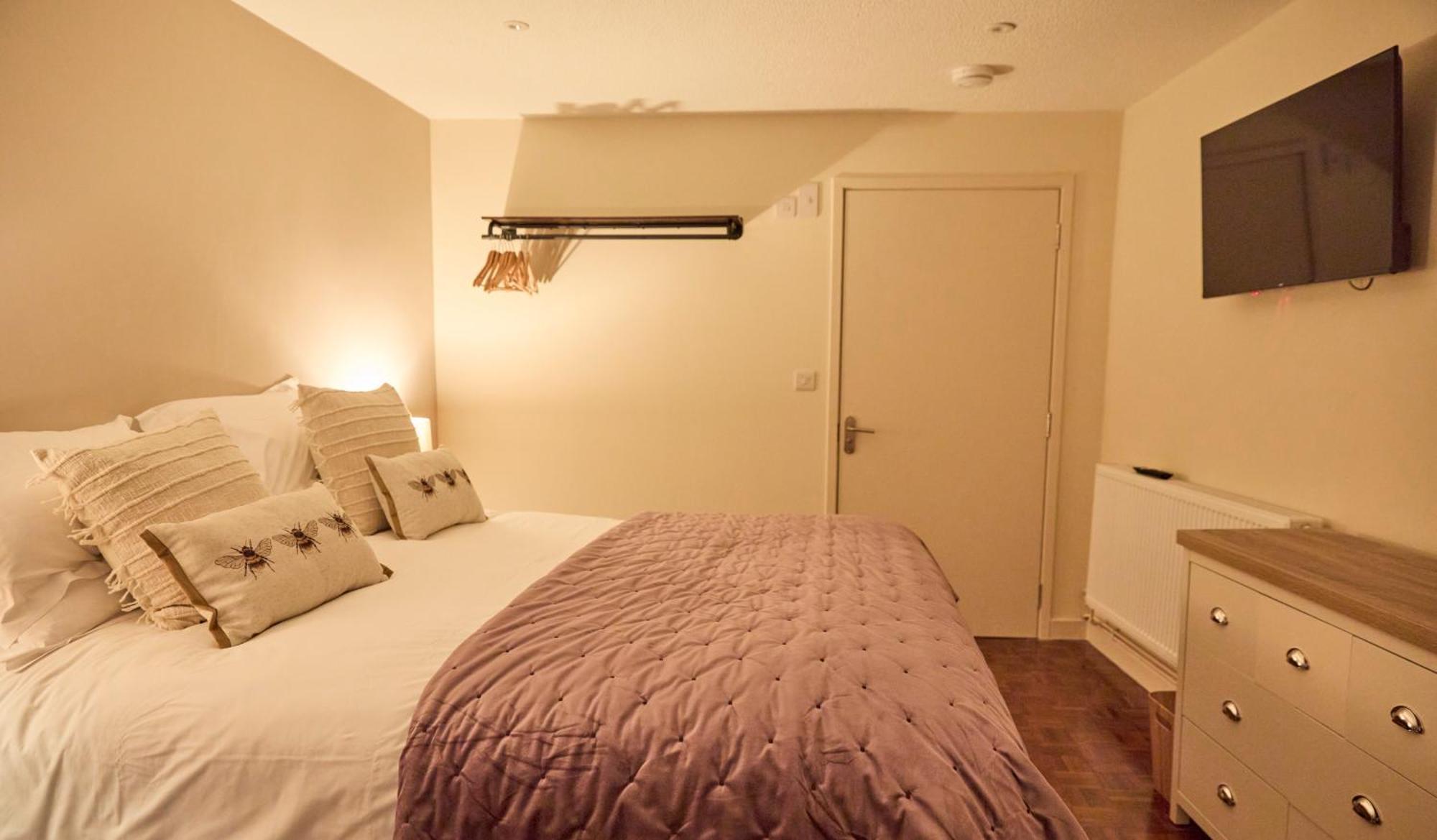 Hunters Lodge Inn Тотнес Екстер'єр фото