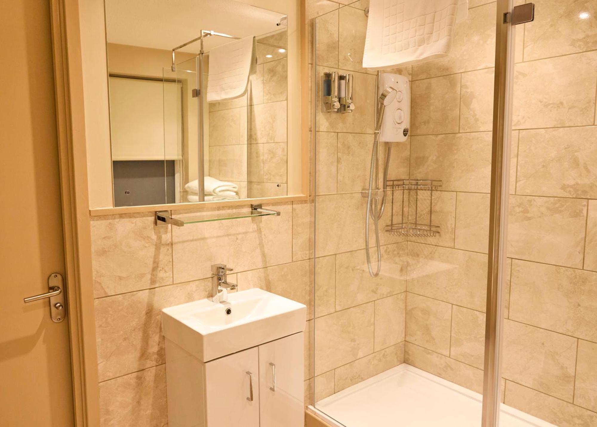 Hunters Lodge Inn Тотнес Екстер'єр фото